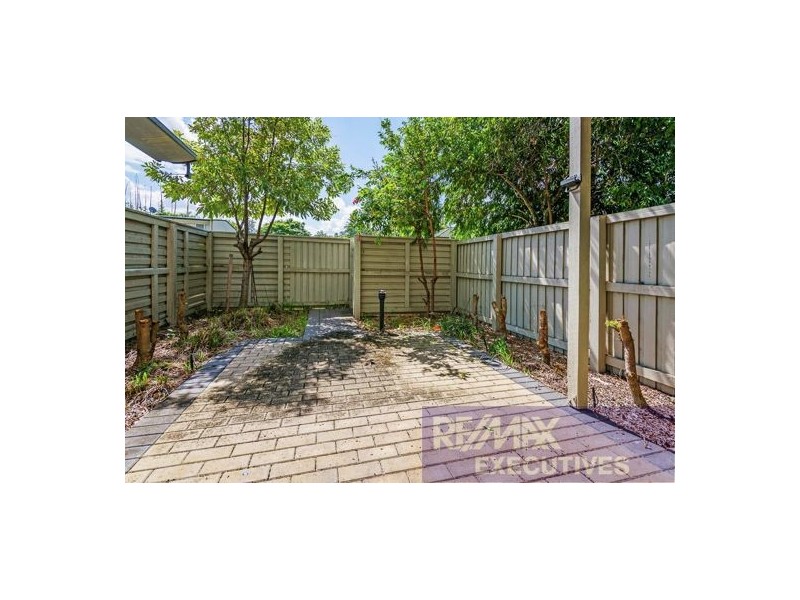 1/17 Fairlawn Street, Nathan QLD 4111