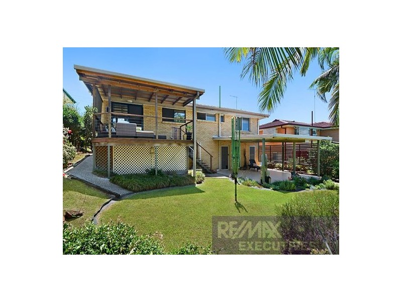 52 Dirkala Street, Mansfield QLD 4122