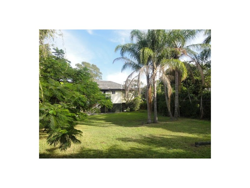 38 Tarana Street, Camp Hill QLD 4152