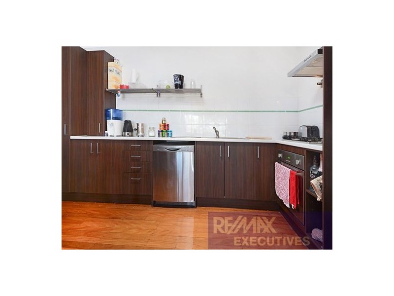 2/45 McIlwraith Avenue, Norman Park QLD 4170