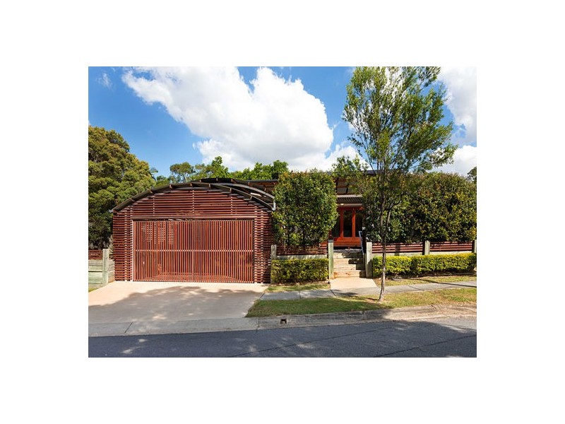 16 McCracken Street, Wishart QLD 4122