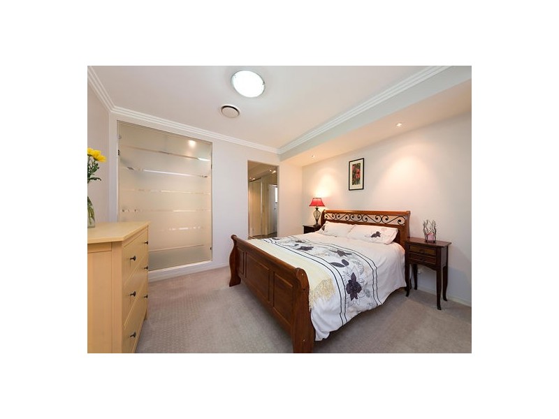 16 McCracken Street, Wishart QLD 4122