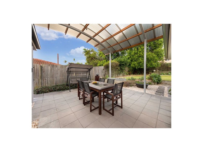 16 McCracken Street, Wishart QLD 4122