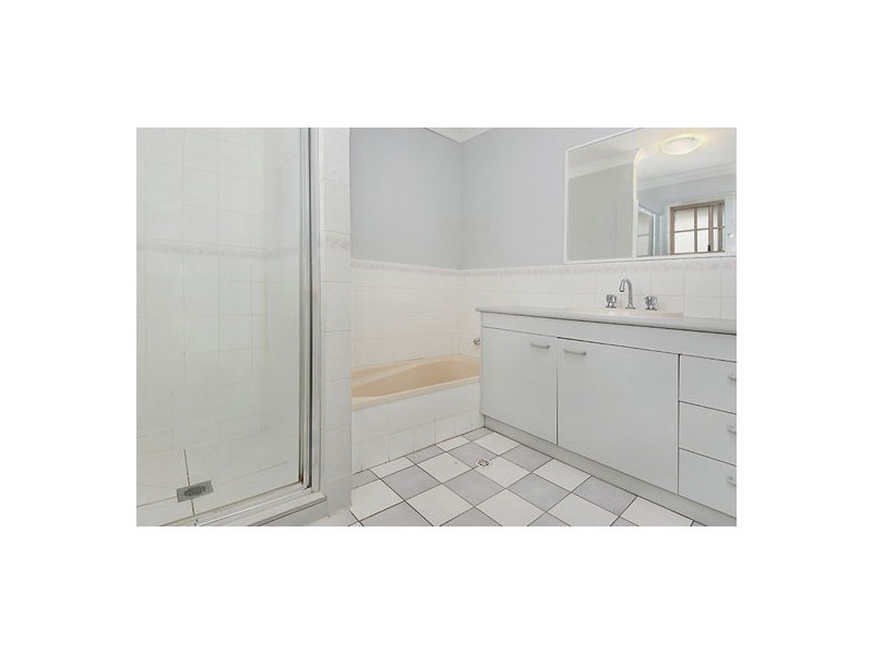 27/1162 Cavendish Road, Mount Gravatt East QLD 4122