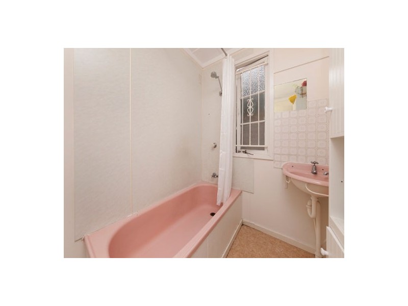 10 Rialto Street, Coorparoo QLD 4151