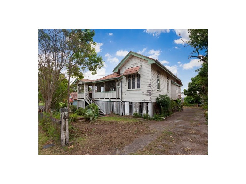 4 Beet Street, Coorparoo QLD 4151