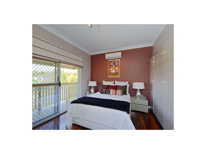 17 Gotha Street, Camp Hill QLD 4152