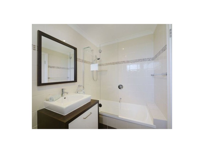17 Gotha Street, Camp Hill QLD 4152