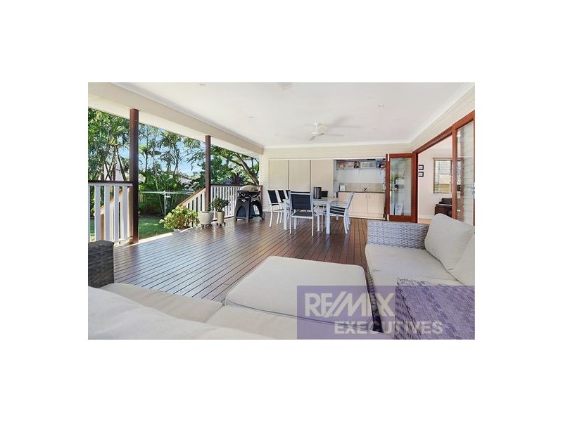 2 Canterbury Street, Mount Gravatt East QLD 4122