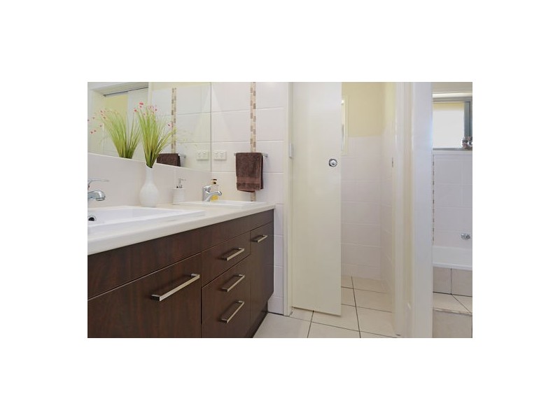 96 Zetland Street, Upper Mount Gravatt QLD 4122