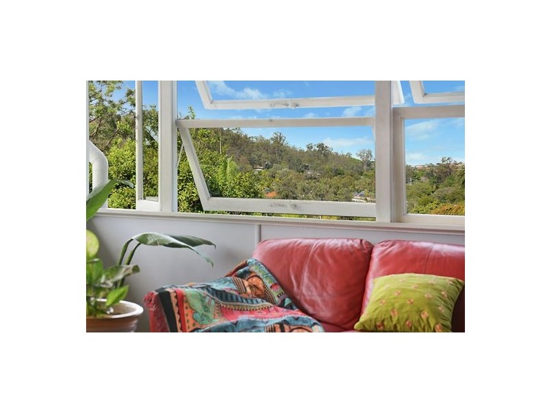 11 Cosker Street, Annerley QLD 4103