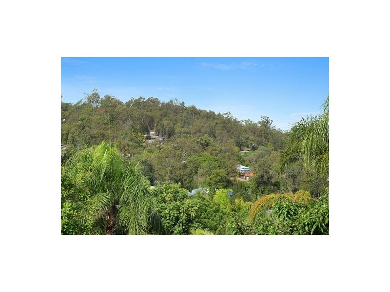 11 Cosker Street, Annerley QLD 4103