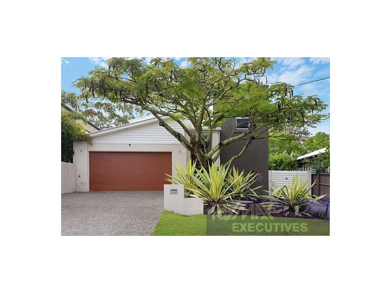 20 Dunrod Street, Holland Park West QLD 4121