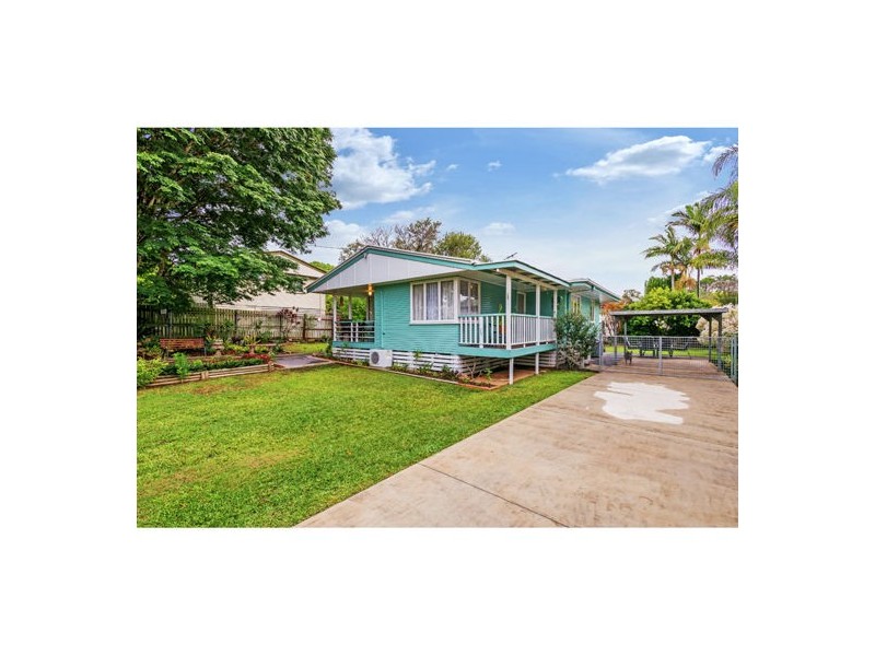 141 Wecker Road, Mansfield QLD 4122