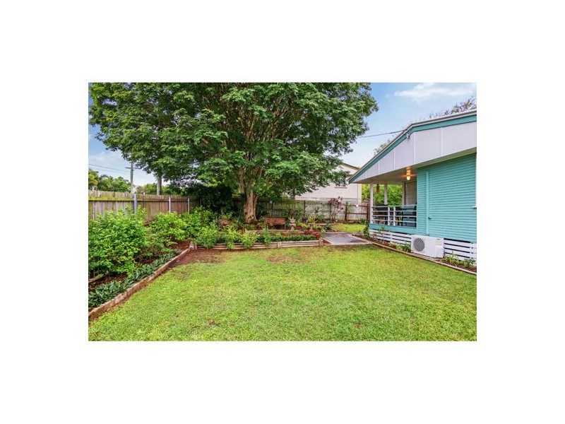 141 Wecker Road, Mansfield QLD 4122