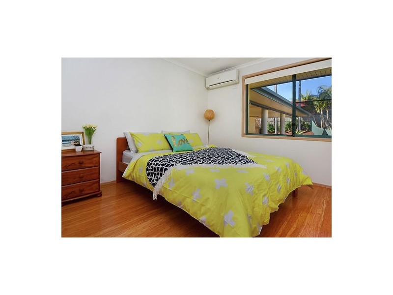 11 Taupo Pl, Parkinson QLD 4115