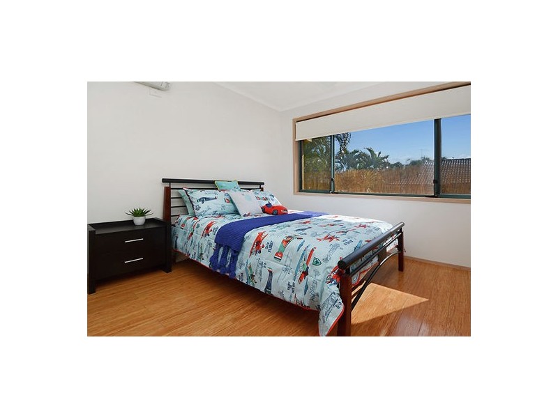 11 Taupo Pl, Parkinson QLD 4115