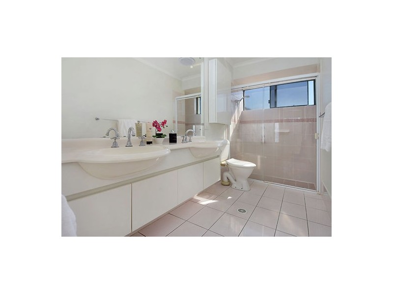 11 Taupo Pl, Parkinson QLD 4115