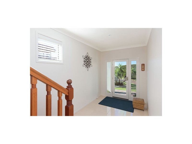 17 Dane Court, Manly West QLD 4179
