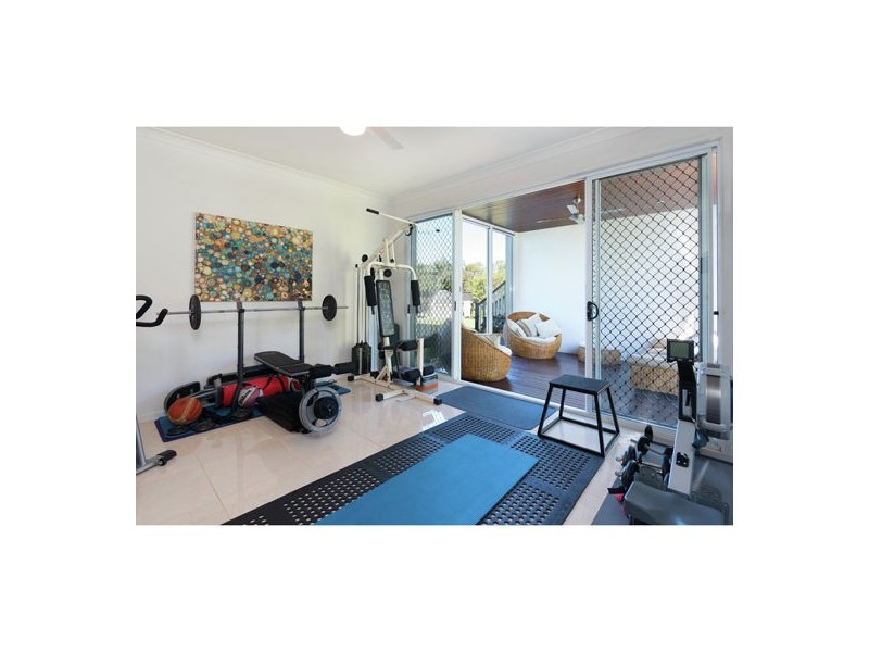 17 Dane Court, Manly West QLD 4179