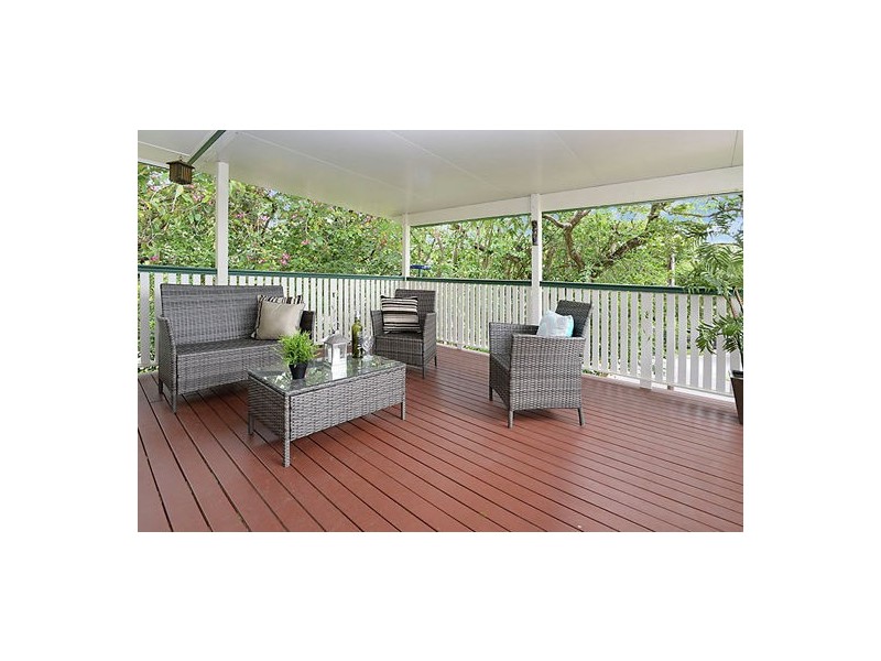 31 Gardenvale Street, Holland Park West QLD 4121