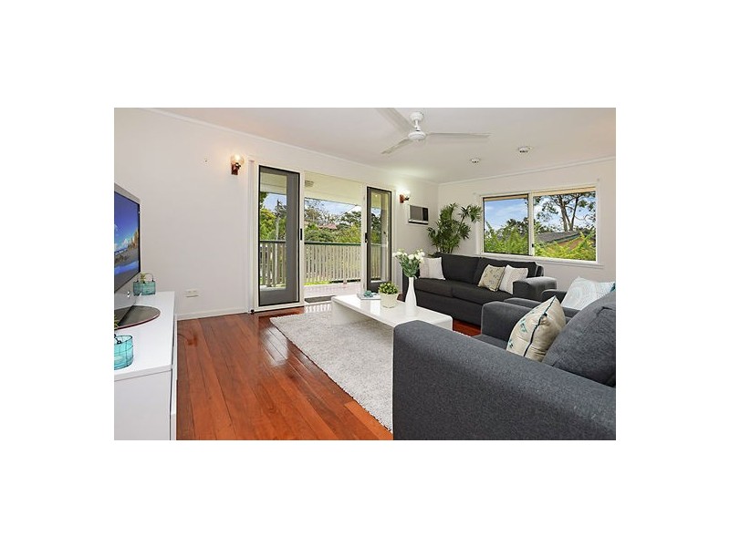 31 Gardenvale Street, Holland Park West QLD 4121