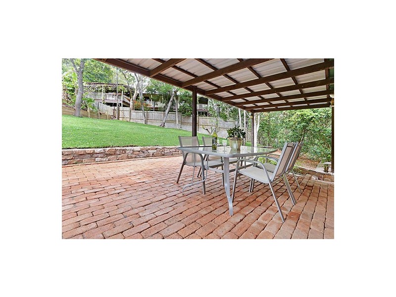 31 Gardenvale Street, Holland Park West QLD 4121