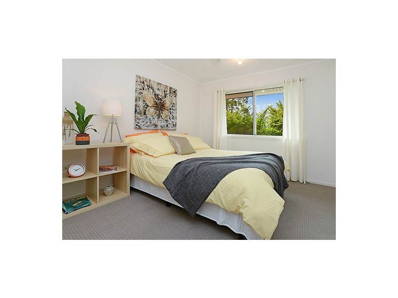 31 Gardenvale Street, Holland Park West QLD 4121