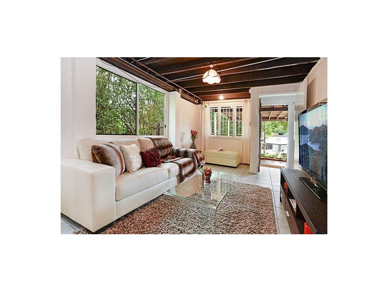 31 Gardenvale Street, Holland Park West QLD 4121