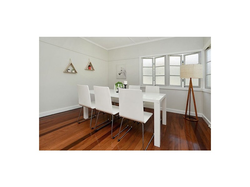 38 Mar Street, Holland Park QLD 4121