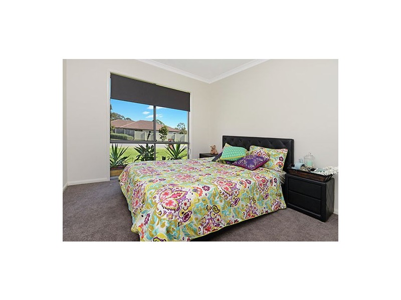 1 Harrogate Place, Gumdale QLD 4154