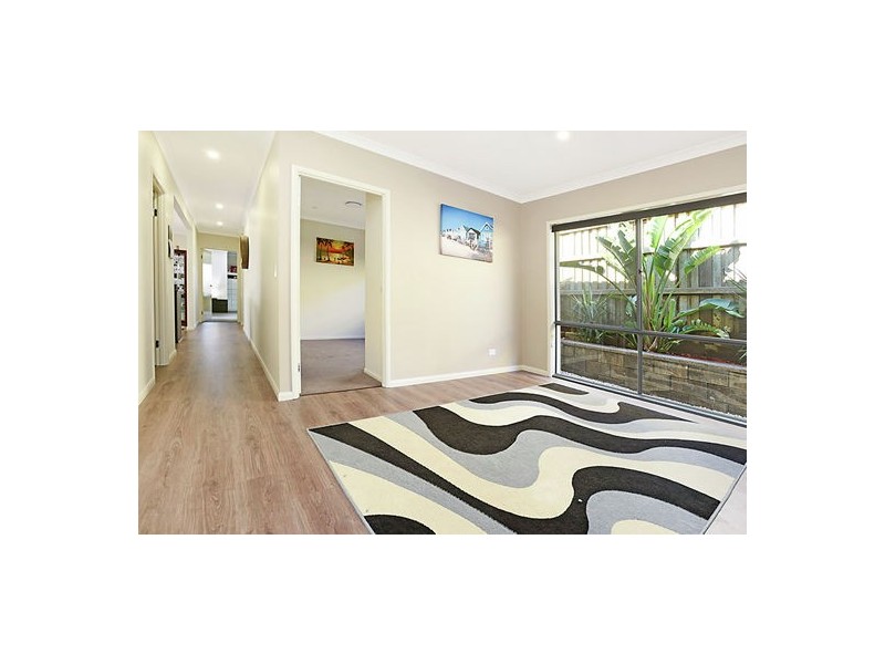 1 Harrogate Place, Gumdale QLD 4154