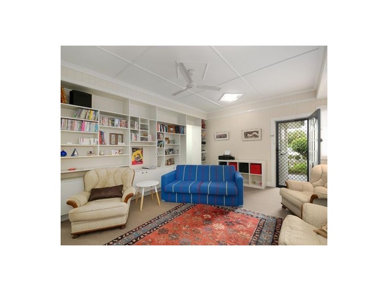 51 Keats Street, Cannon Hill QLD 4170