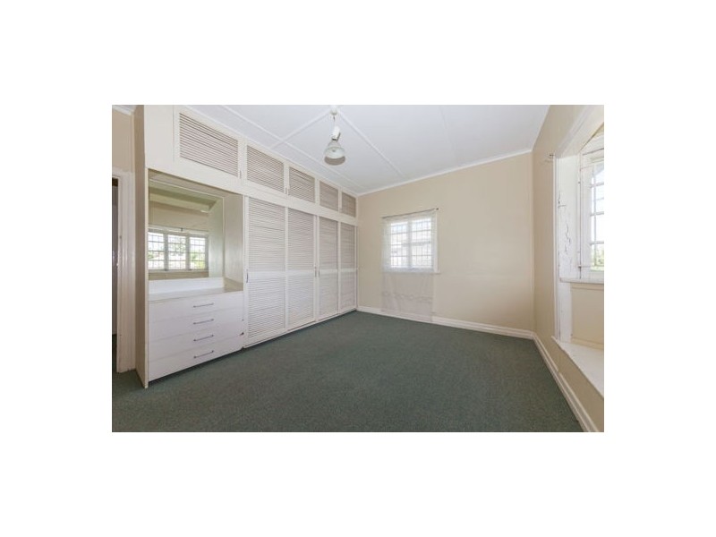 50 SHETLAND STREET, Morningside QLD 4170