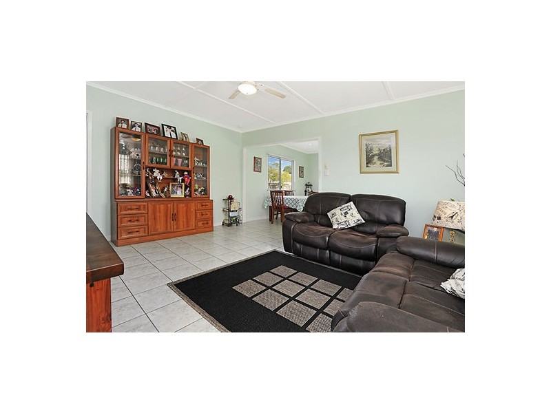 27 Lynton Street, Upper Mount Gravatt QLD 4122