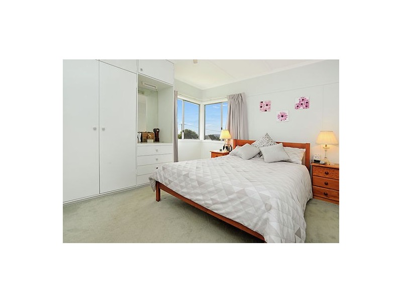 27 Lynton Street, Upper Mount Gravatt QLD 4122