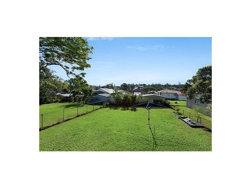 38 Mar Street, Holland Park QLD 4121