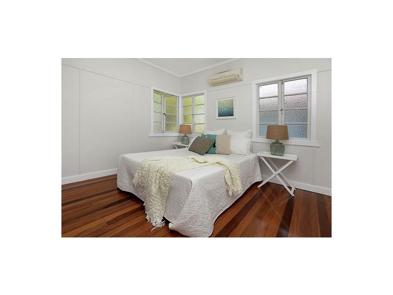 38 Mar Street, Holland Park QLD 4121