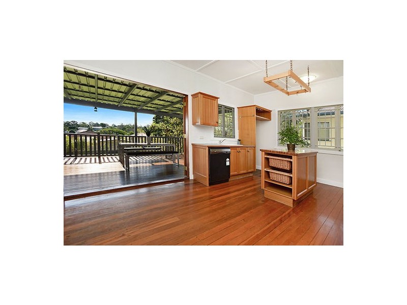 38 Mar Street, Holland Park QLD 4121