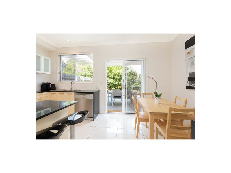 3/925 Stanley Street East, East Brisbane QLD 4169