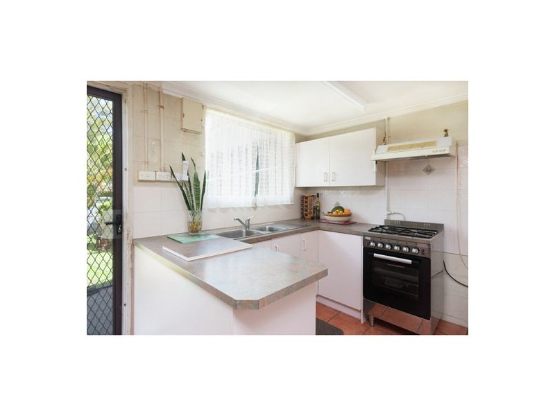 49 Wynnum Road, Norman Park QLD 4170