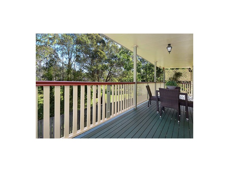 54 Roseglen Street, Greenslopes QLD 4120