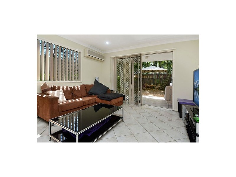 4/80 Victoria Terrace, Greenslopes QLD 4120