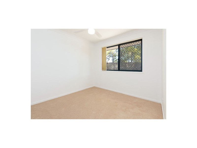 2/1 Willard Road, Capalaba QLD 4157