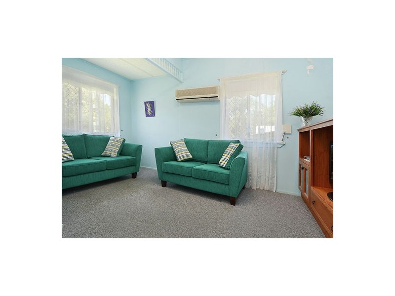 62 Broadwater Road, Mount Gravatt East QLD 4122