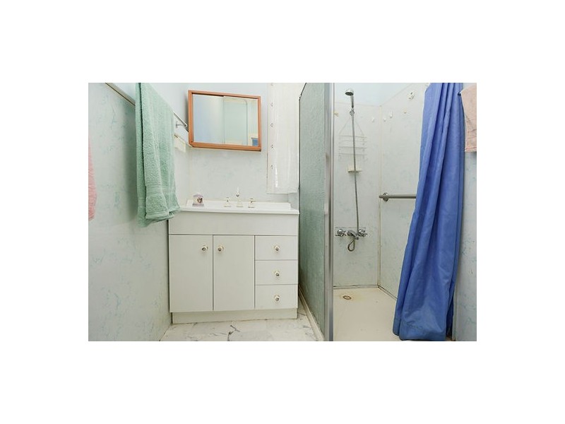 62 Broadwater Road, Mount Gravatt East QLD 4122