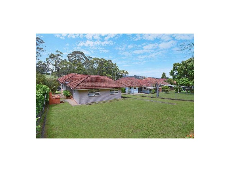 124 Holland Road, Holland Park QLD 4121