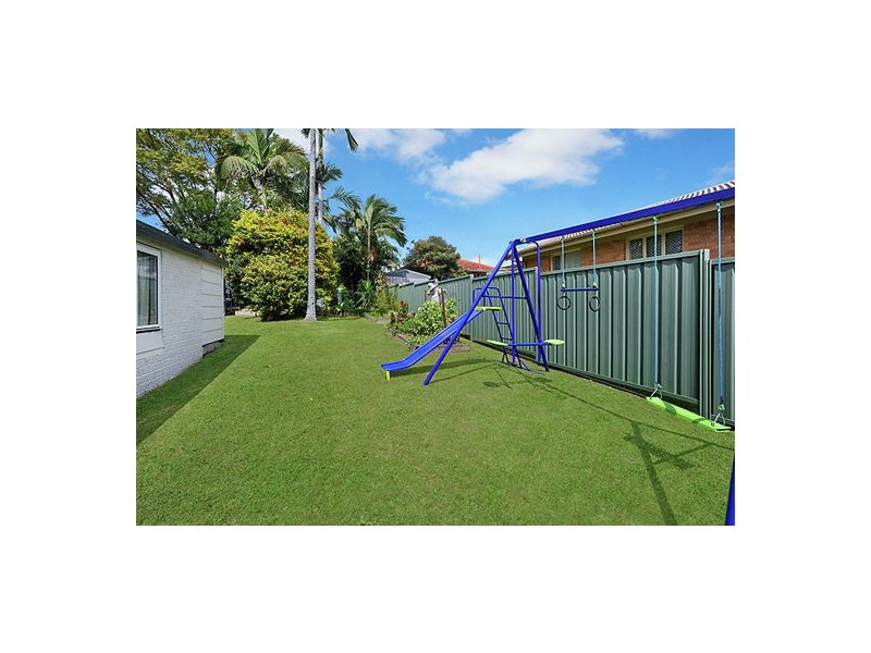 33 Casmaria Street, Mansfield QLD 4122