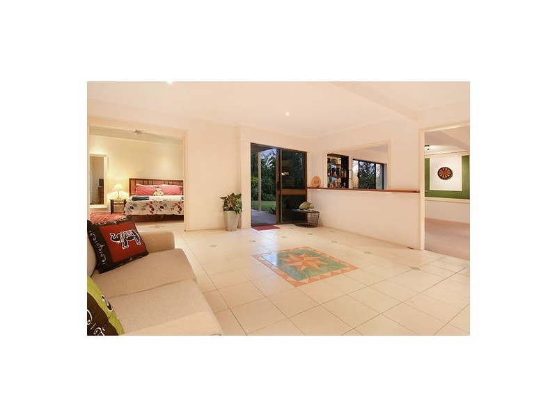 3 Vicki Place, Wishart QLD 4122