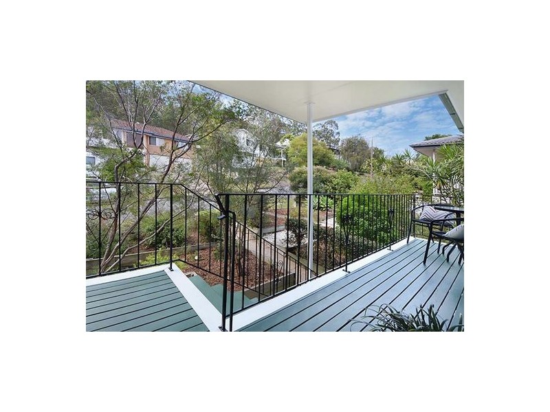 35 Bankside Street, Nathan QLD 4111